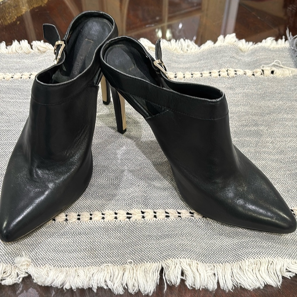 KENSI SLIP ON HEELS